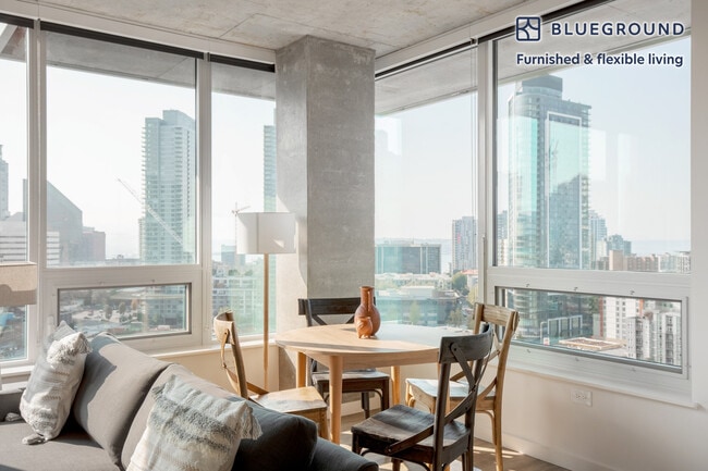 Photo - 210 8th Ave N Unidad FL21-ID501