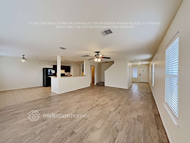 Photo - 2411 Lago Mirado Wy