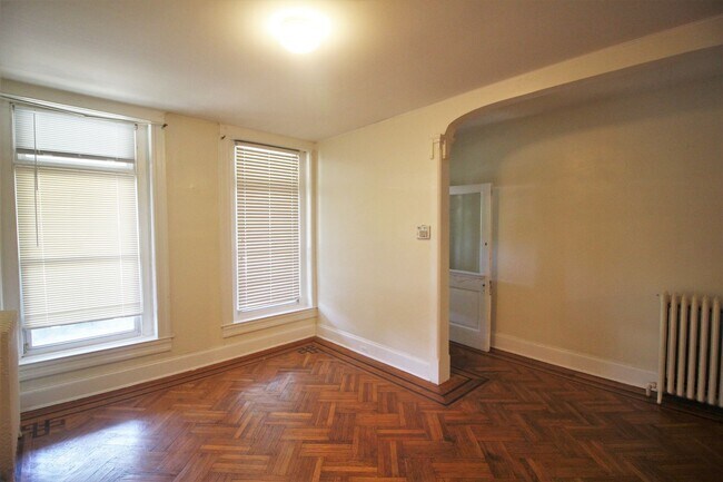 Photo - 2026/2027 JHU Off-campus housing for 2019 5bd/2ba w/ W/D! Available 6/9/26!