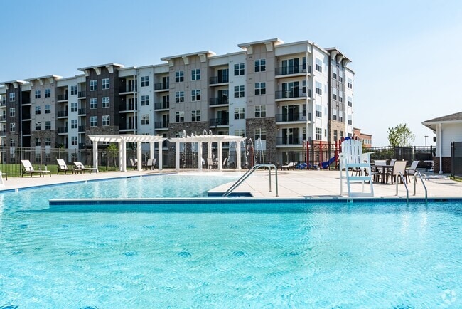 Building Photo - Avenue Grand Rental