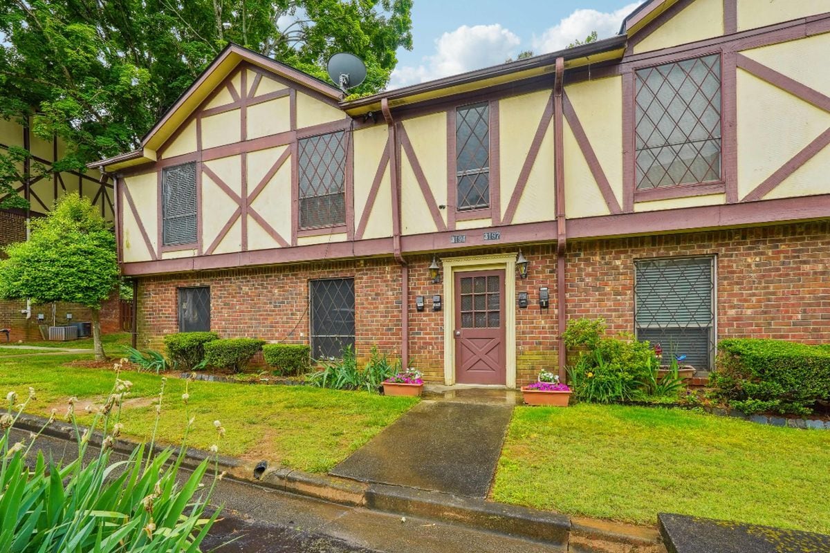 Photo - 3194 Abbeywood Drive, 3194
