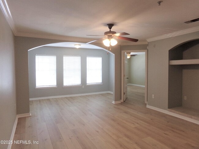 Building Photo - 3591 Kernan Blvd S Unit 610 Rental