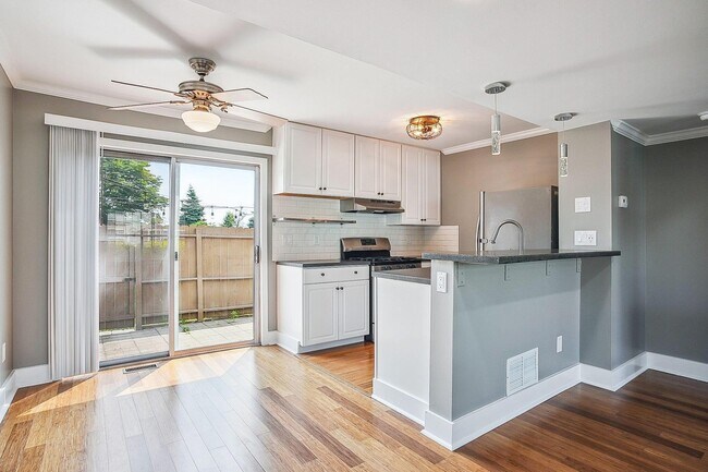 4841 Stoneybrook Blvd Unidad 30D