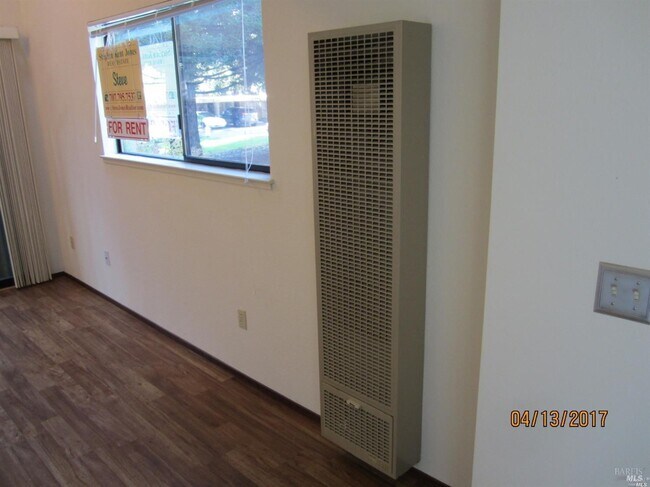 Photo - 1939 Windmill Cir