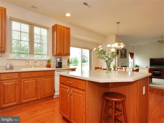 Photo - 3 Kirby Cir