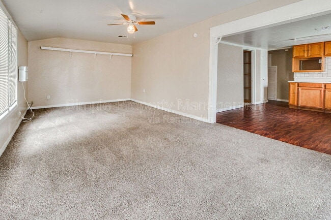 Photo - 2117 SE 12th St