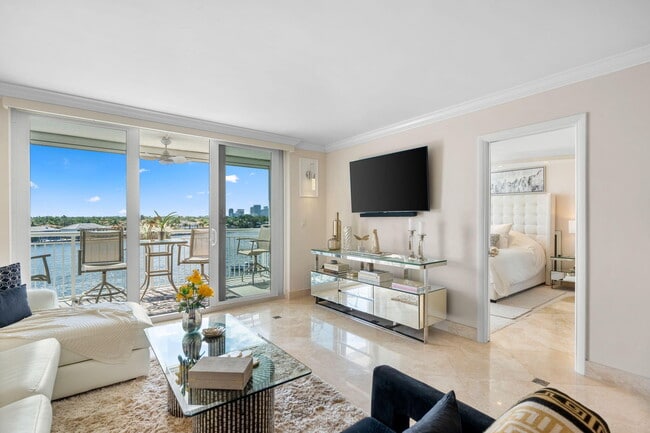 Photo - 511 Bayshore Dr Unit 606