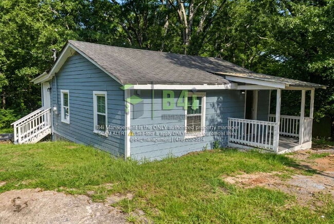 Photo - 217 Banks St