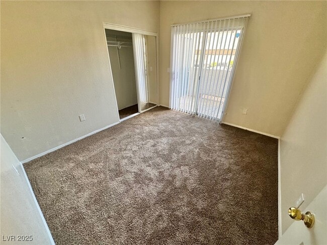 Building Photo - 2112 Calville St Unit 103