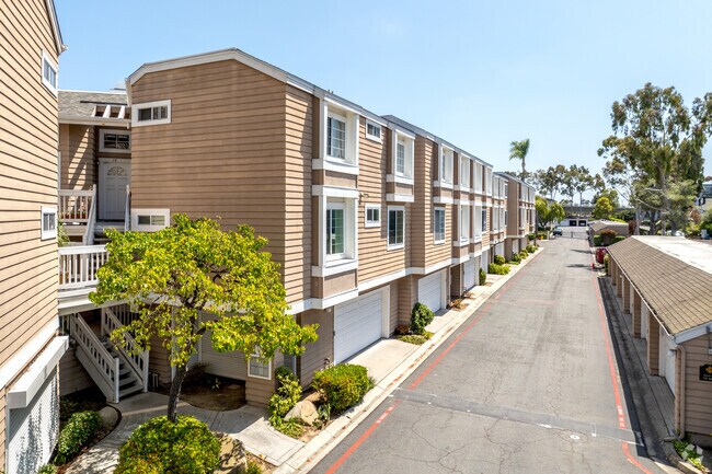 Photo - Cape La Jolla Apartments