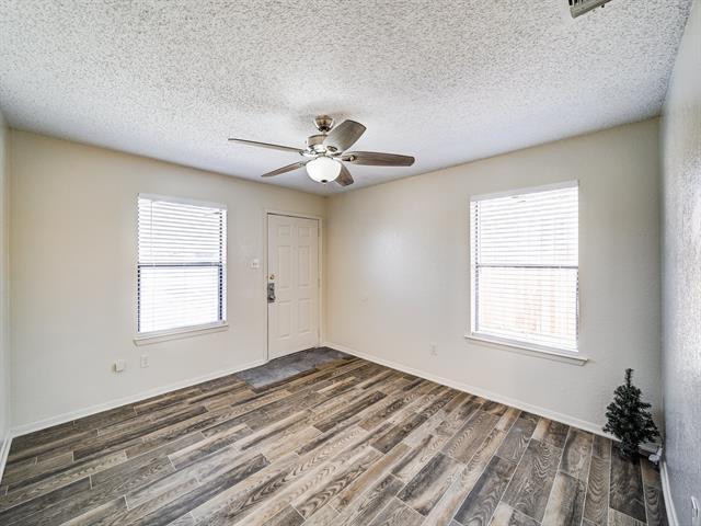 Photo - 209 S Beverly St