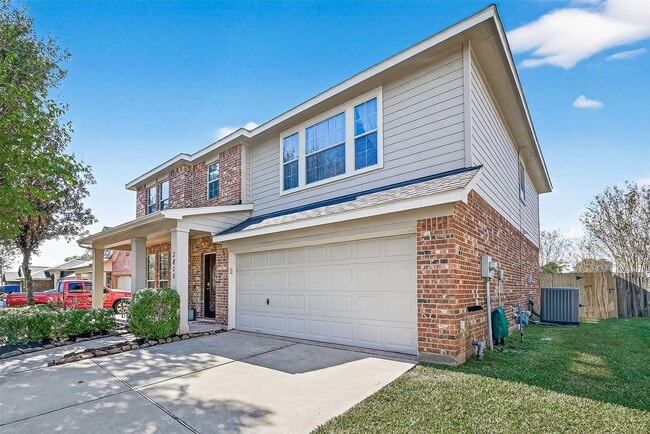 Photo - 3815 Pine Forest Green Blvd