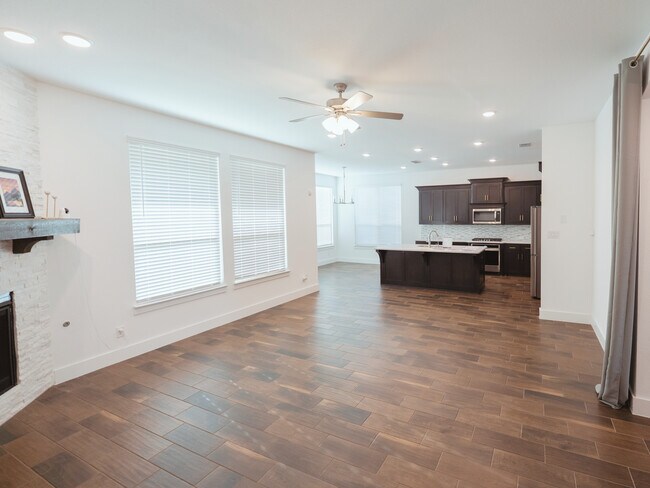 Photo - 4104 Willow Grove Ave