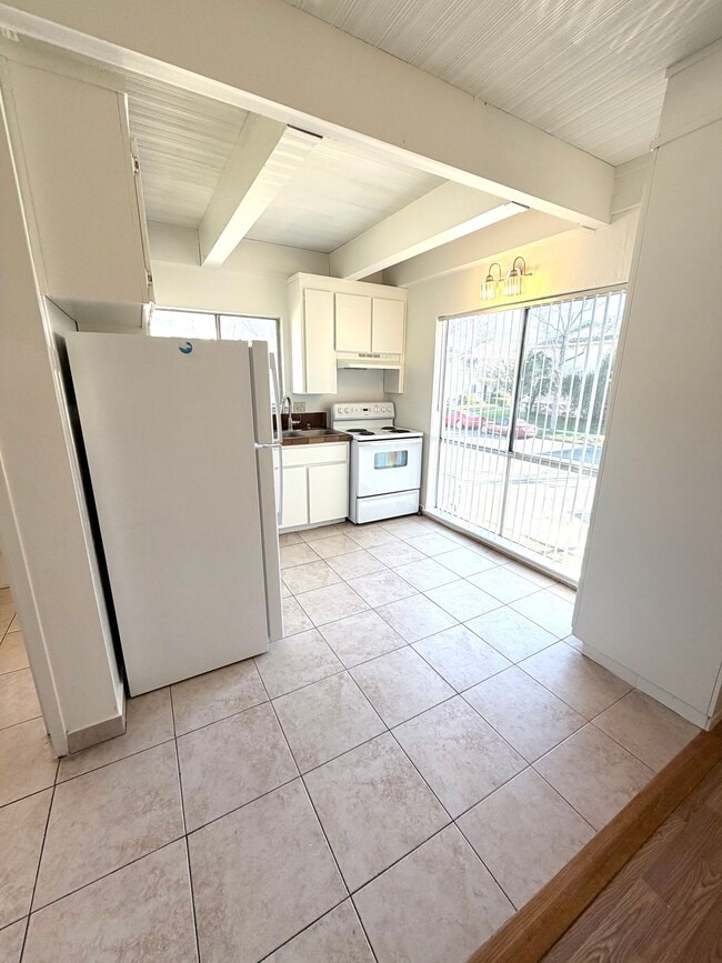 Photo - 7201-7245 Bark Ln