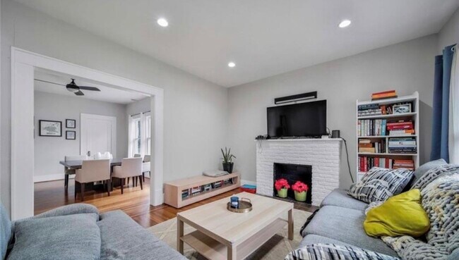 Photo - 4614 Park Dr Unit A