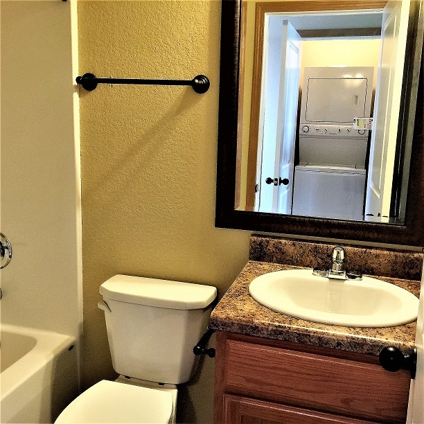 Photo - 210 S Slopeside Dr