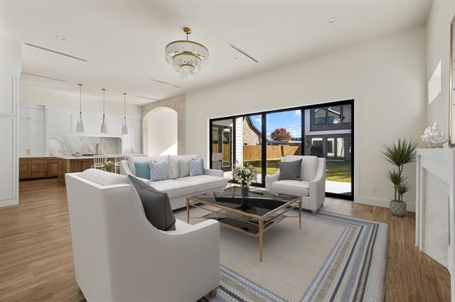 Photo - 6028 Richmond Ave