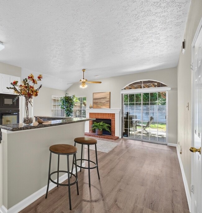 4415 Echo Falls Dr