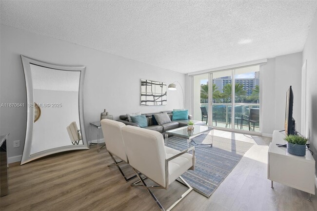 Photo - 19370 Collins Ave Unit 321