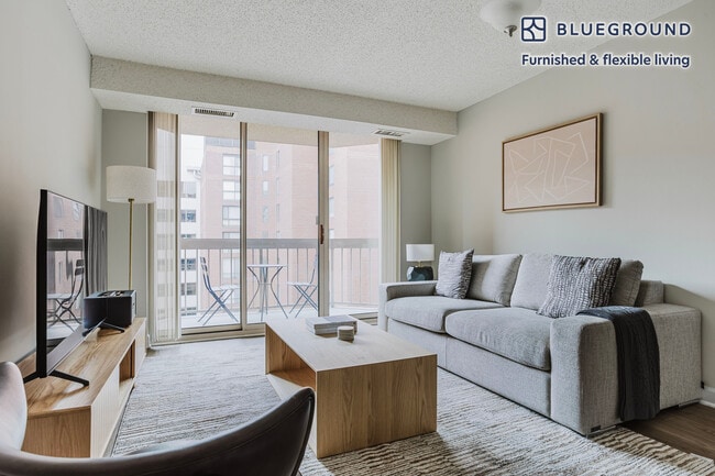 Building Photo - 2140 L St NW Rental