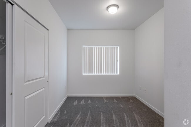 Estudio - 604SF - The Monika Apartments - 100