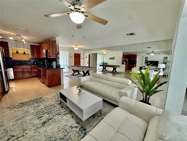 Photo - 2901 NW 9th Terrace