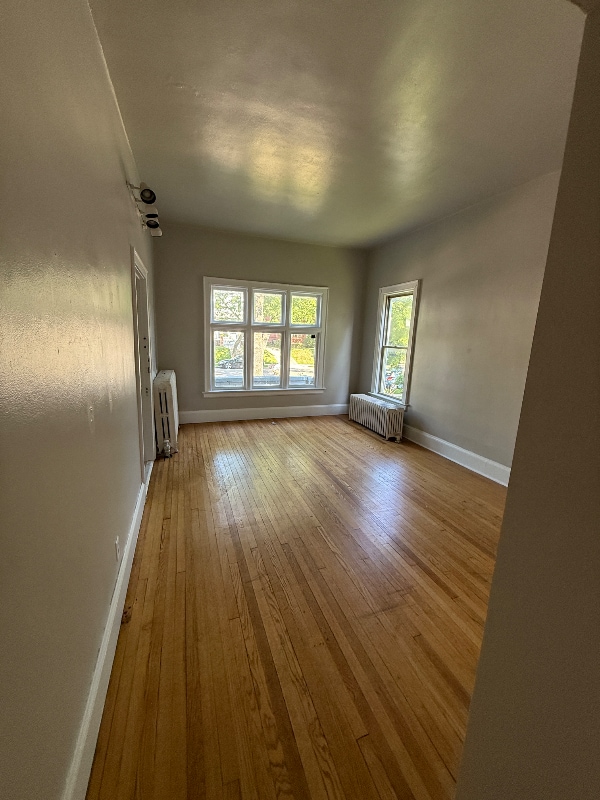 Building Photo - 2833 N Downer Ave Rental