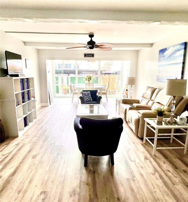 Photo - 1561 NE 12th Terrace Unidad ##