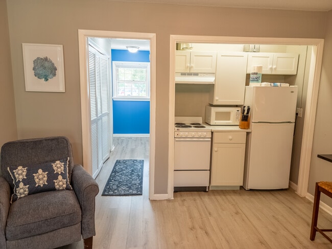 Photo - 357 Driftwood Cir Unit A