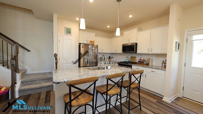 Photo - 291 White Oak Ridge Dr