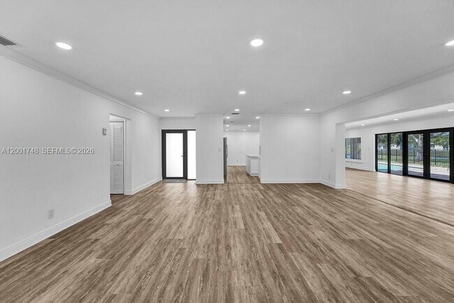 Photo - 9261 SW 85th St