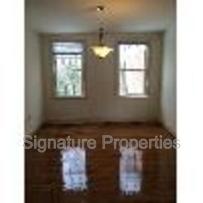 Photo - 534 Logan St Unit Apt 1