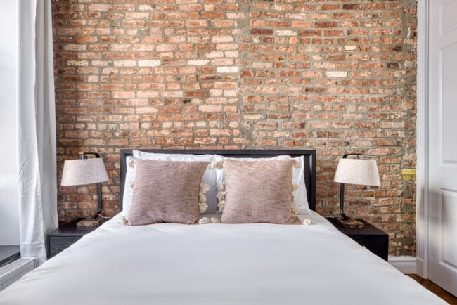 Photo - 234 W 14th St Unit 2B