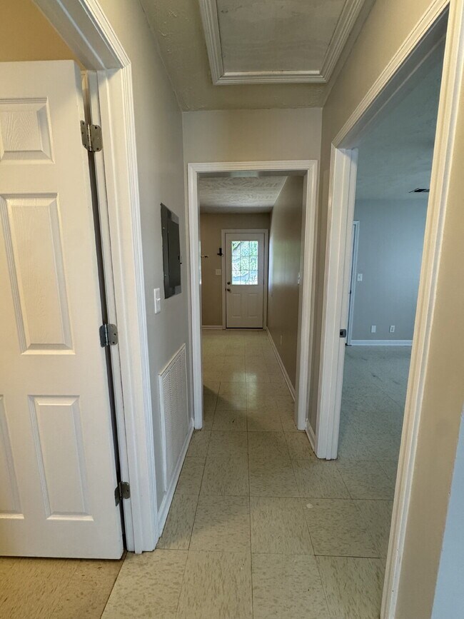 104 A TENNESSEE AVE