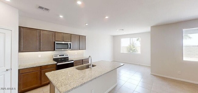 Photo - 2050 E Piedmont Pl