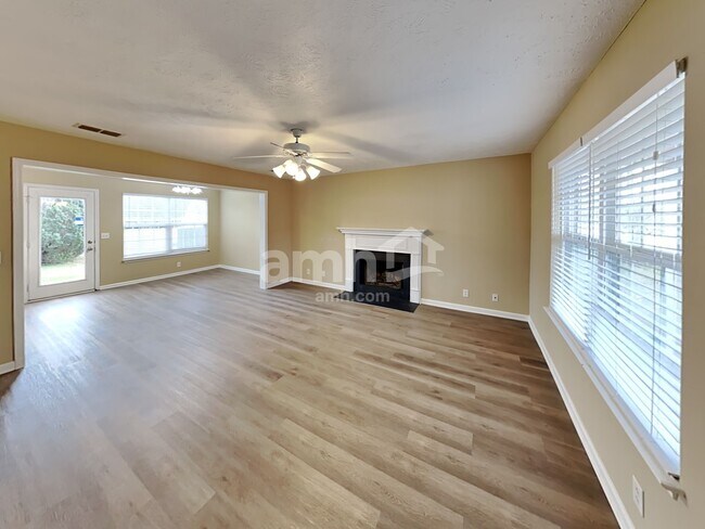 Photo - 838 Maricopa Dr