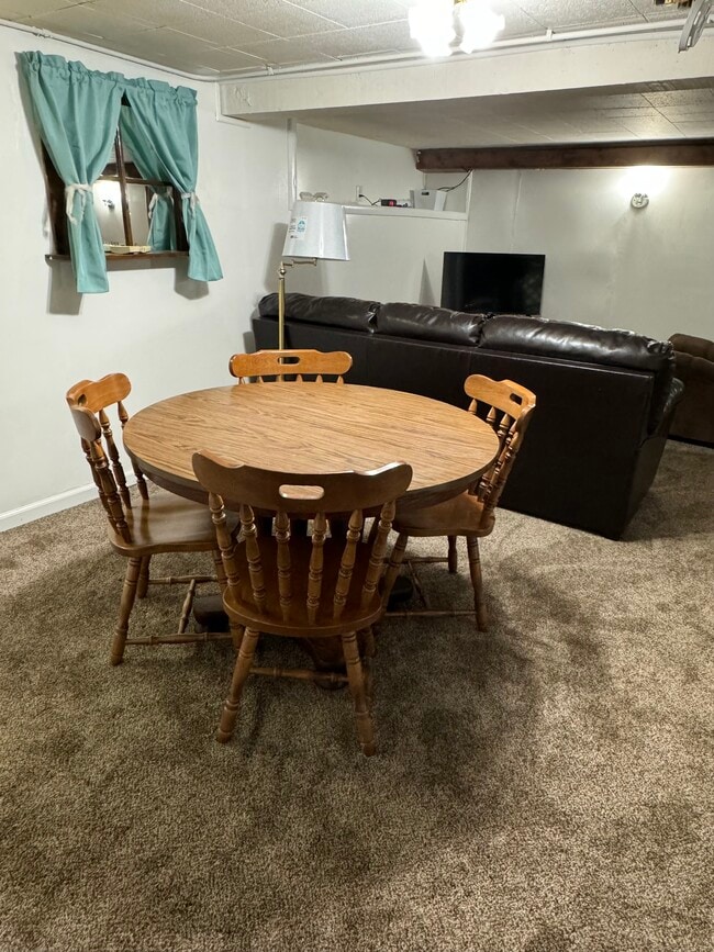 Dining Area - 801 Miller St Unit Basement Apartment