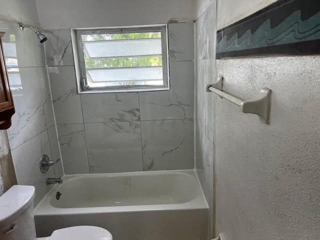 Photo - 4976 SW 5th Ct