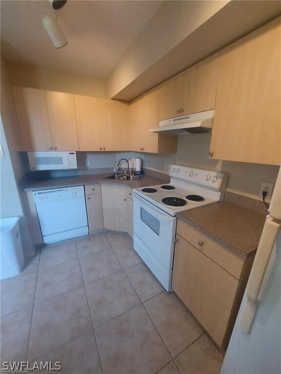 Building Photo - 8754 River Homes Lane Unit 8207