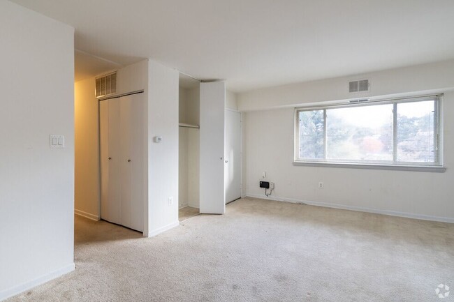 Living Area-Classic (2BR, 1BA) - Park Glen Apartments