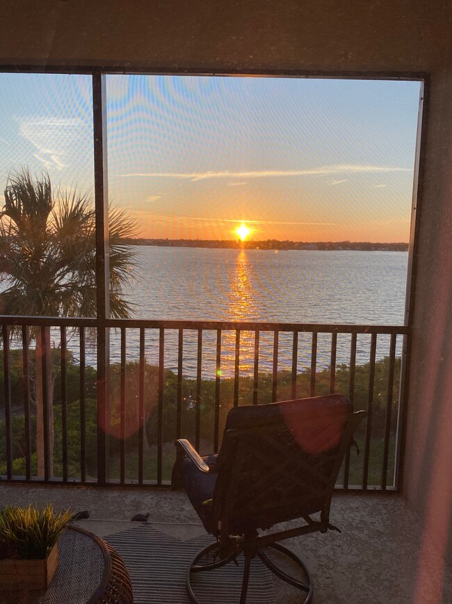 Photo - 1010 Tidewater Shores Loop Unidad 403