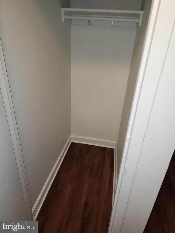 1111 Arlington Blvd Unit 329