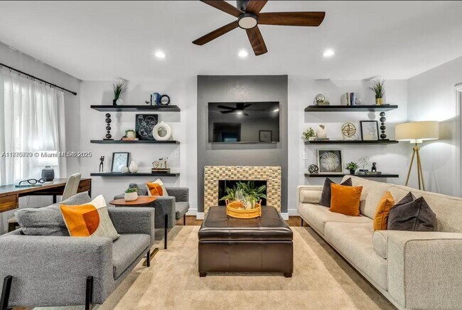 Photo - 110 SE 11th Ave