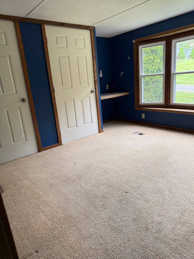 Photo - 1124 Moose Run Rd