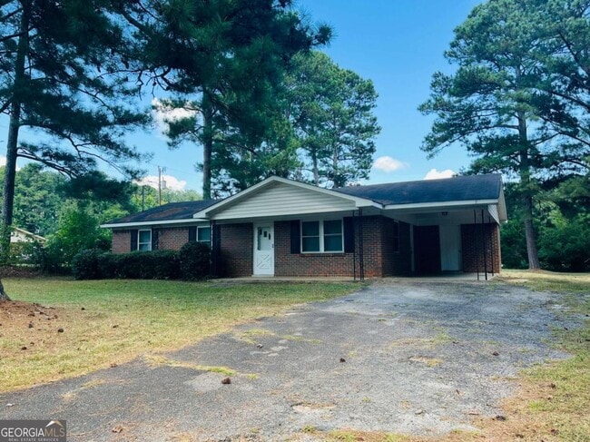 Building Photo - 1331 Old Chipley Rd