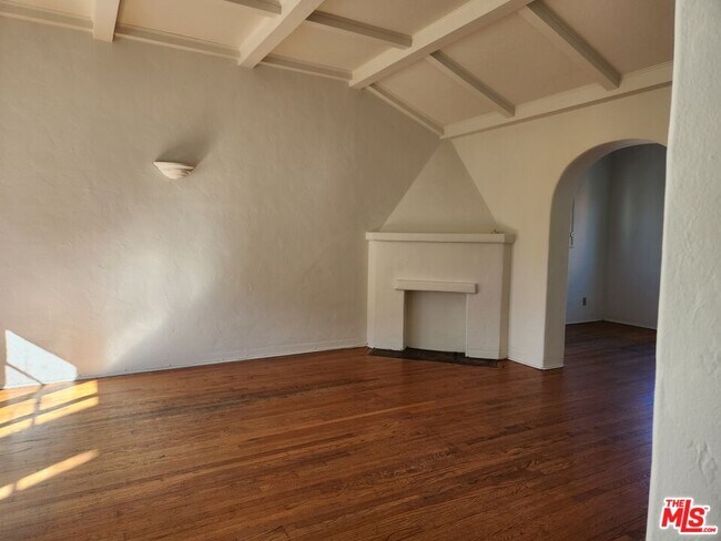 Photo - 438 Cochran Ave Unit 108