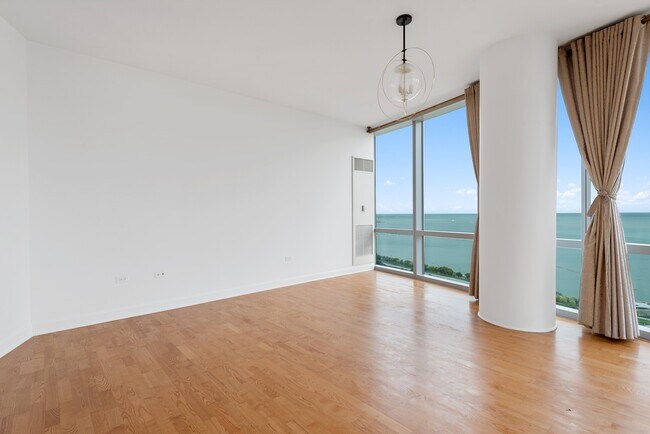 Photo - 1211 S Prairie Ave Unit 3104