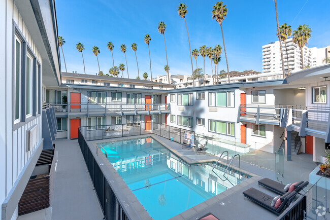 Pool Deck - Hayden on Hollywood Apartments