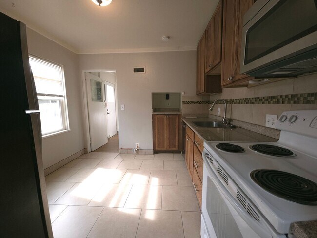 Photo - 896 18th St Unit 1810