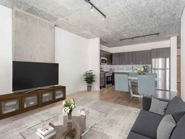 Photo - 1311 S Wabash Ave